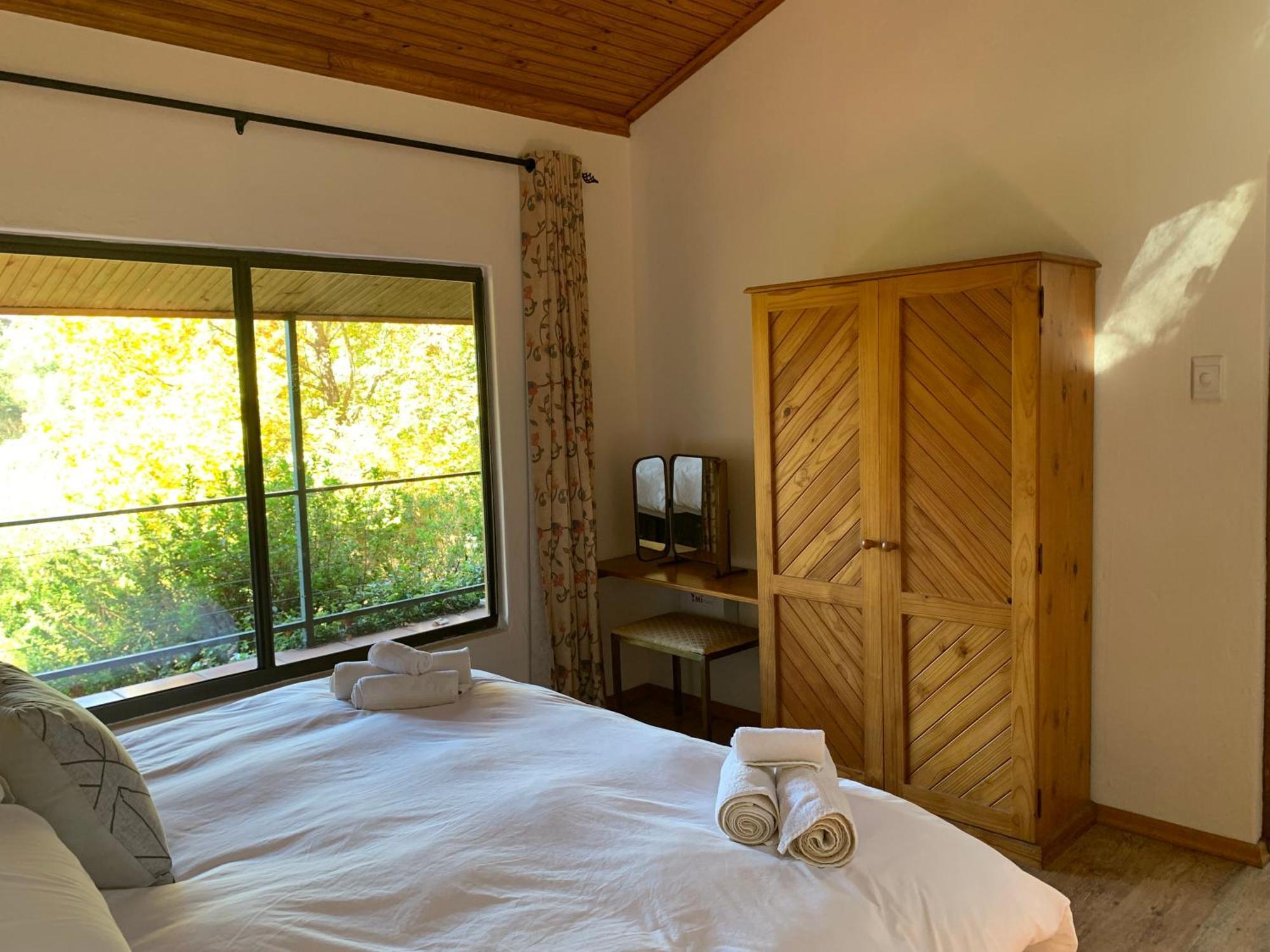 Emafweni Villa Champagne Valley Ngoại thất bức ảnh